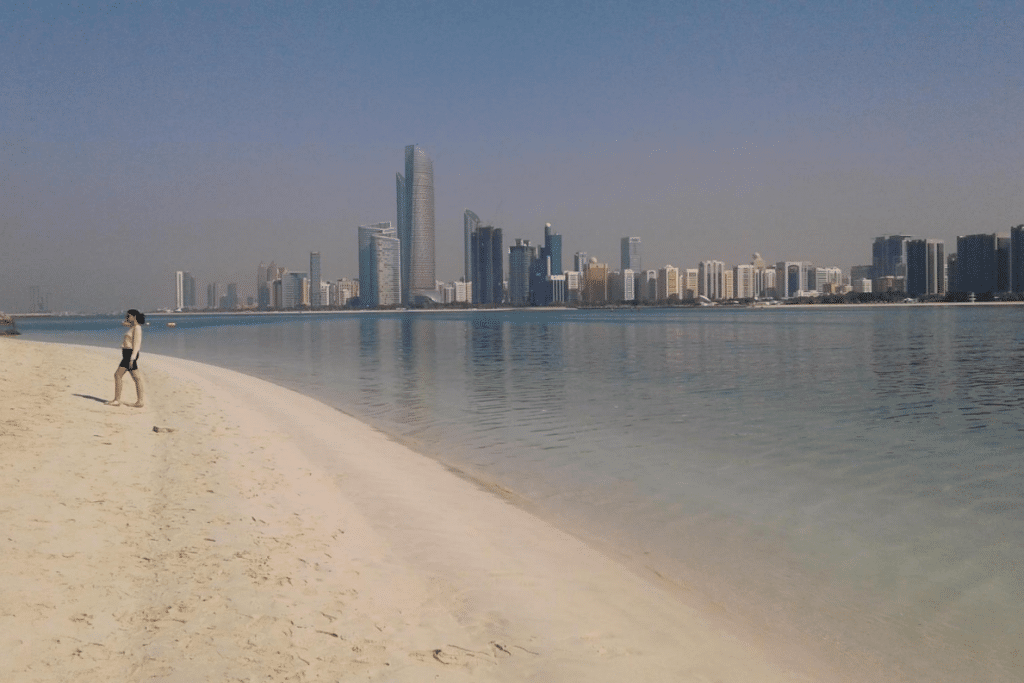 o Abu Dubai Beach