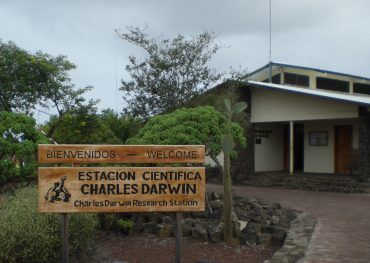 o charles darwin research station  o