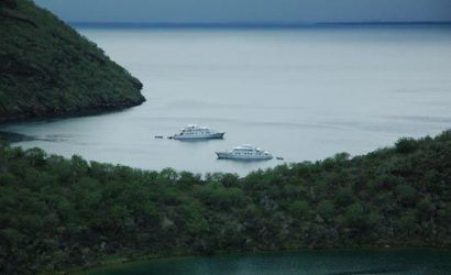 o galapagos cruise corals yacht
